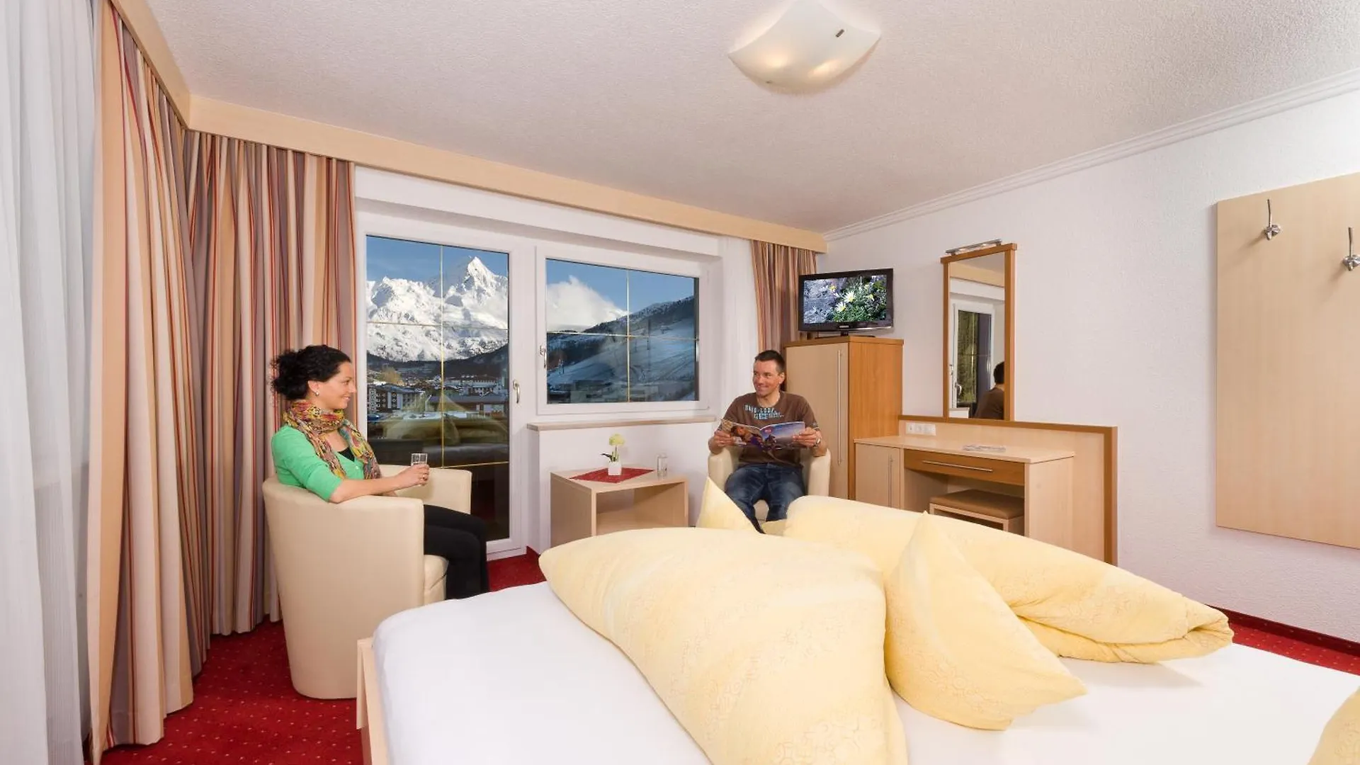 Pensjonat Fruehstueckspension Astoria Sölden
